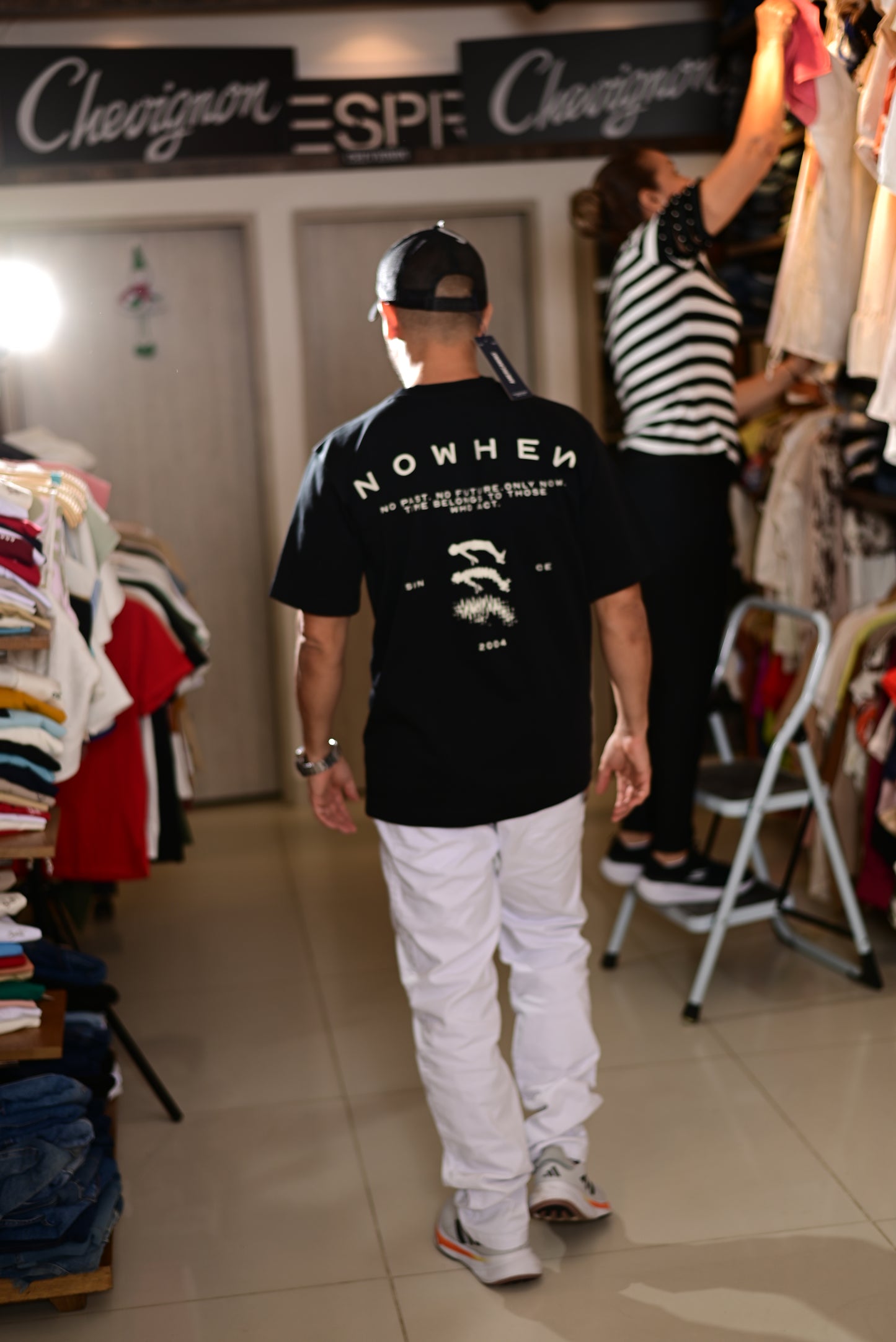 🖤 CAMISETA NEGRA – STREETWEAR OVERSIZE